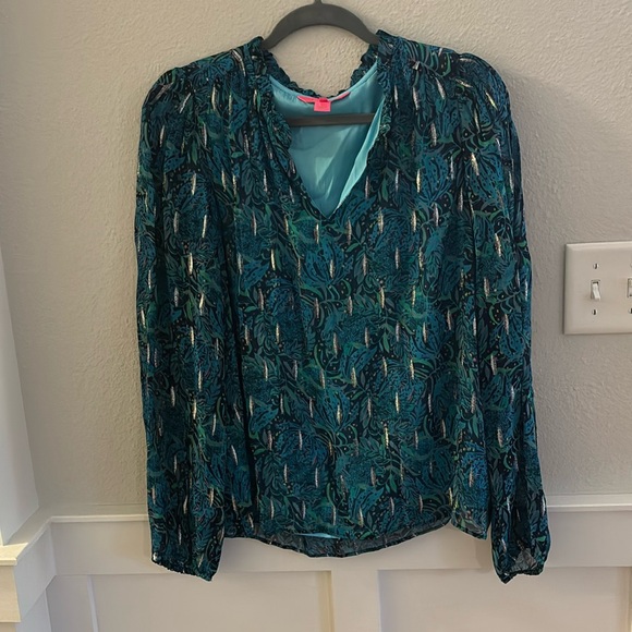Lilly Pulitzer Tops - Lily Pulitzer Top Size M